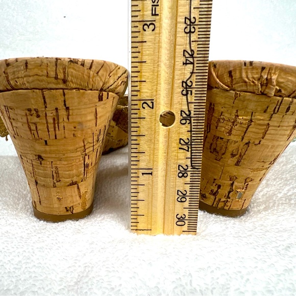 White Mountain, jeweled cork 2.5 inch wedge. - Picture 4 of 4